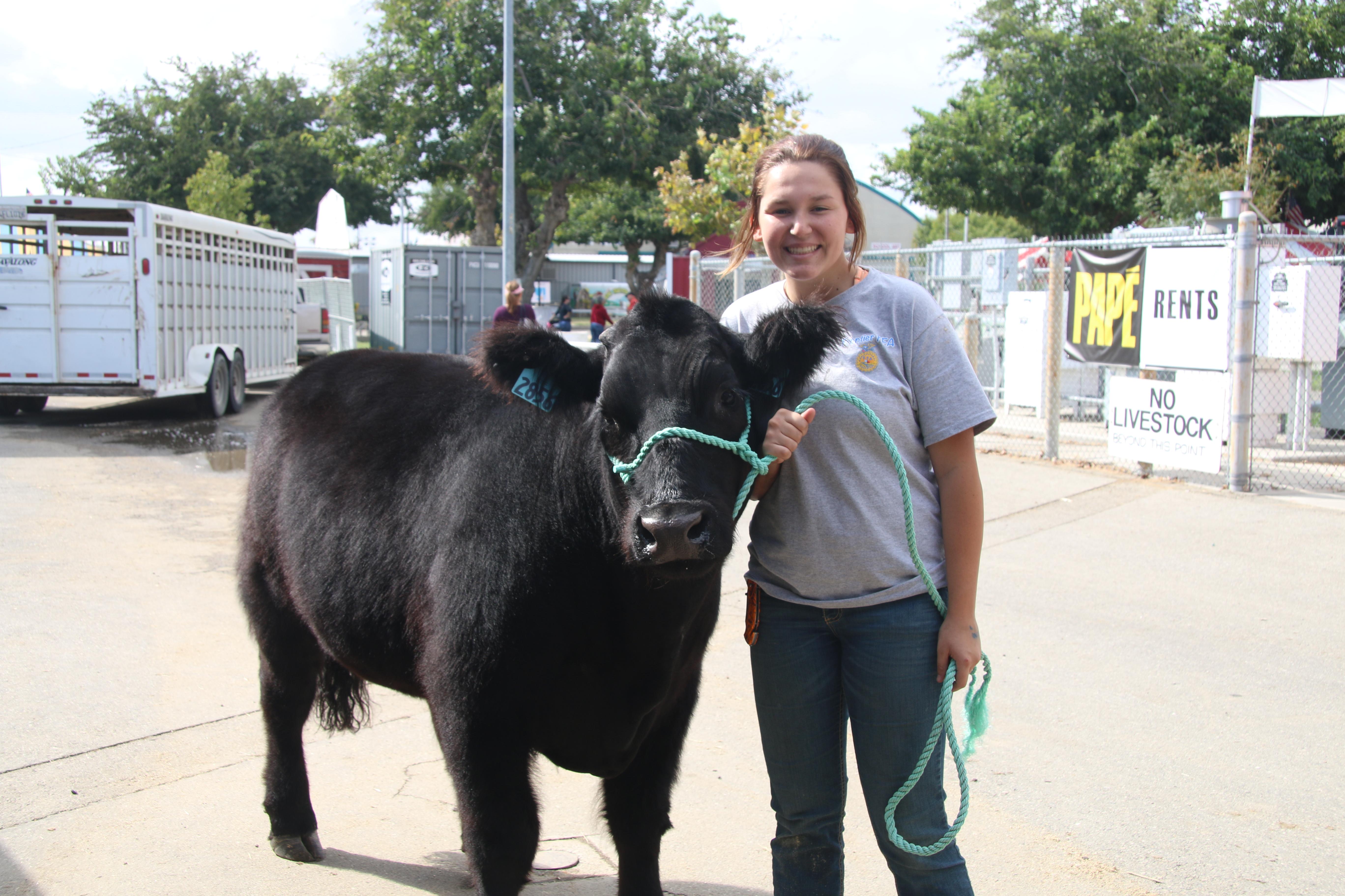 Froniter student with FFA steer project